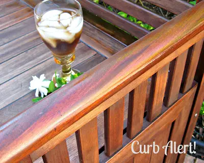 Refinishing Outdoor Furniture {Garden Bench}
